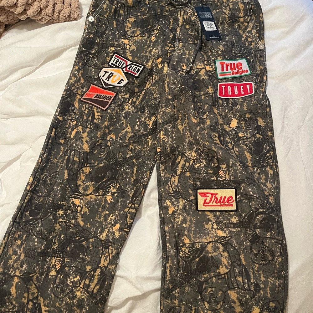 True Religion Men's Cargo Pants - Black and Tan